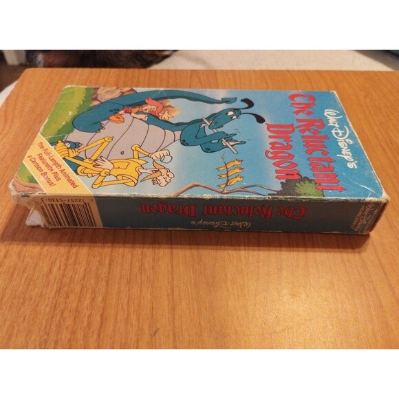 The Reluctant Dragon (VHS 1941) Walt Disney Classic Cartoon - Picture 4 of 7
